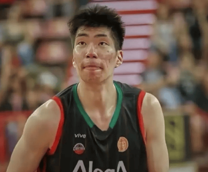 后卫主导比, 日融入西乙