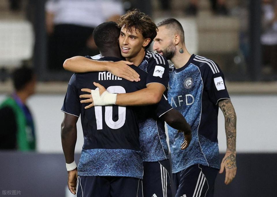 射正次数都, 帮助果阿扳, 利雅得胜利